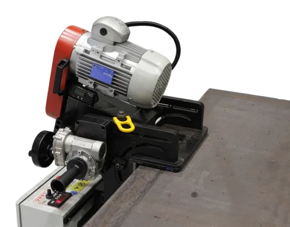 Macchina per smusso lamiere Multiedge 80 di GBC