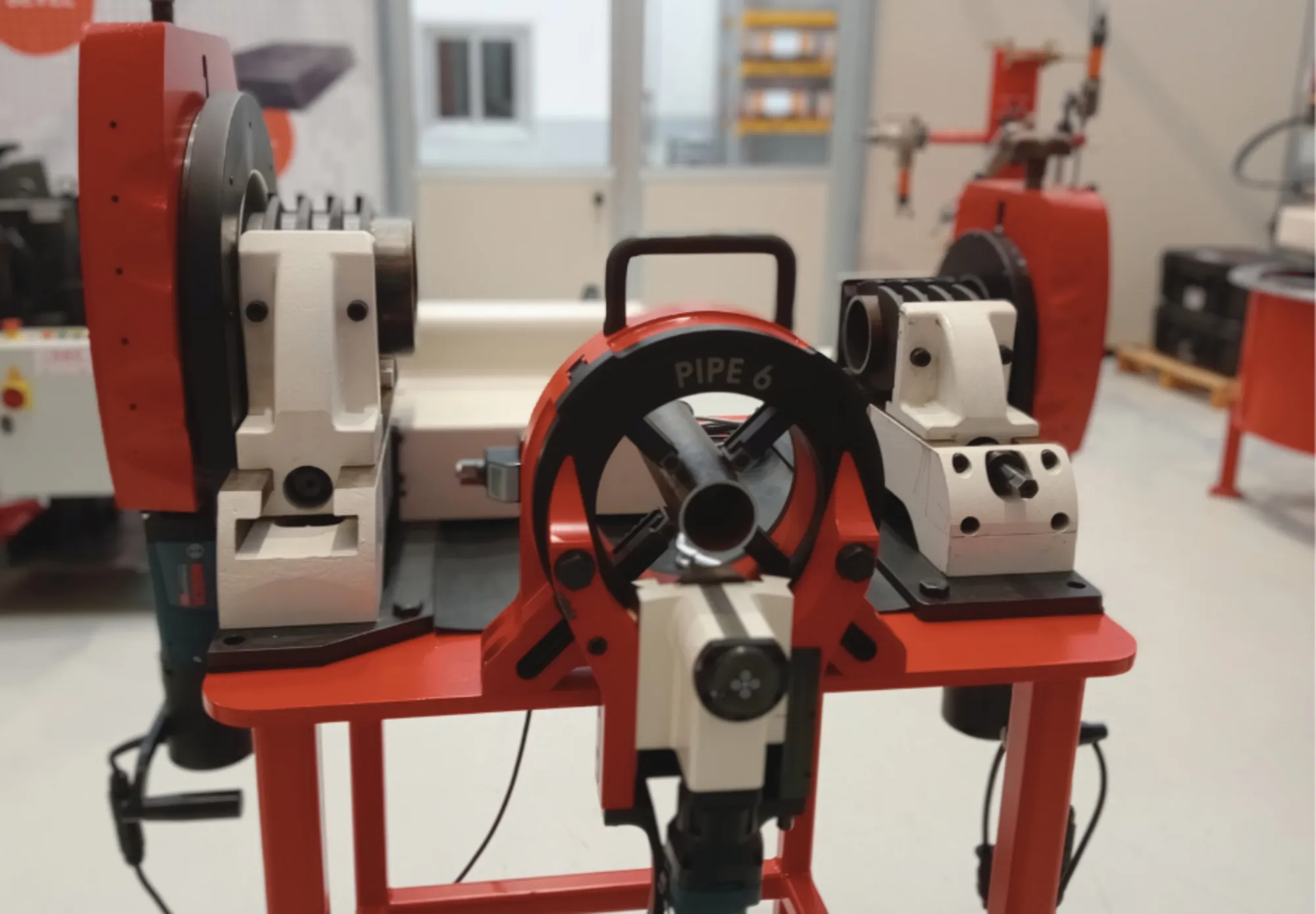 Noleggio attrezzature GBC: soluzione per progetti temporanei e non solo