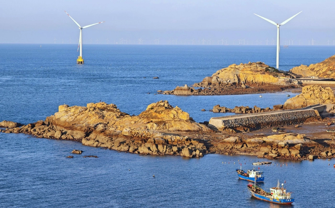 Smusso lamiere per strutture offshore wind: preparazione bordi su acciai ad alta resistenza